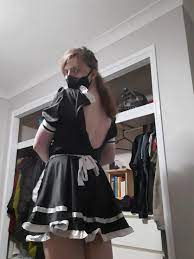 I bought a maid outfit but it's too small : r/femboy