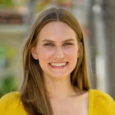 Mariah Olson (@marrolson)