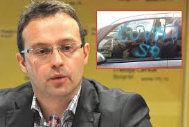 PRETNJE PREDRAGU PETROVIĆU: Na autu mu ispisali grafit „Čuvaj se!“