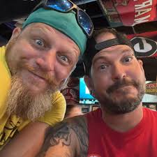 Brandon Hooker (@brandonhooker) · Instagram 照片和视频