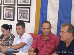 Evalúa máximas autoridades de Ciego de Ávila acuerdos emanados del IX  Congreso de la UNEAC