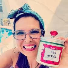 Oh Comadre! Check out how these Latinx-made candles brought joy to this  business owner's life