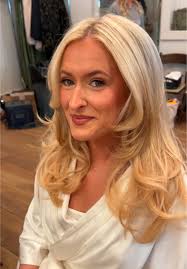 What a beautiful bride!! #weddinghair #weddinghairstylist #weddinghairinspo  #memphishairstylist #hair