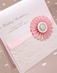 Cas confirmés, mortalité, guérisons, toutes les statistiques Beautiful Ivory And Rose Pink Boxed Wedding Invitation From Our Deco Vintage Lace And Pearl Range Of Wedding Stationery And Acc Carte Mariage Carterie Cartes