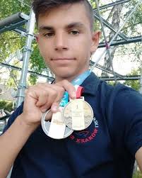 support, Autor w serwisie Horn Kraków