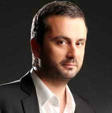 Güzelligin 10 para etmez bu bendeki aşk olmasa. Unlu Turkucu Onur San Eskiya Dunyaya Hukumdar Olmaz Dizisine Katiliyor Son Dakika Magazin