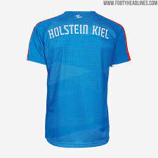 Holstein kiel vor der relegation gegen den 1. Holstein Kiel 19 20 Heimtrikot Veroffentlicht Nur Fussball