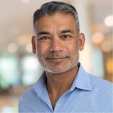 This is a must attend for ANYONE who feels CLM is needed but can't get  executive buy-in. There's no one better than tenured GC and COO. Mona Stone  to chart the course…