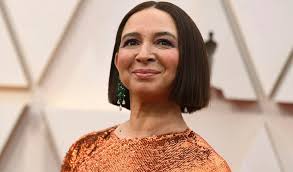 Maya began her career with roles in local theatre as a child. Superfan Maya Rudolph Remembers Prince He Was A Perfect Musician The Network Journal