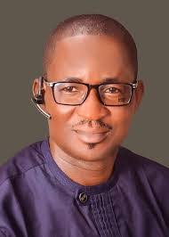 Daniel Alonge's Instagram, Twitter & Facebook