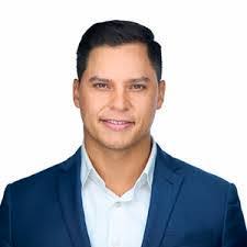 Joe Pascarella's Instagram, Twitter & Facebook