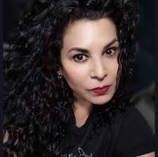 Para seguir fortaleciendo el trabajo y mejoras en el servicio, así como  reforzar el compromiso de dar atención de calidad, el Secretario de Salud,  Sergio González Romero, nombró al Doc. Hugo Rueda,