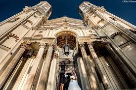 La 27 august 1987, biserica sfântul spiridon vechi a fost dărâmată din ordinul conducerii comuniste. Epingle Sur Cununie Religioasa Wedding Ceremony