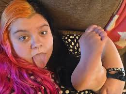 Photo by IloveMatureWomensBareFeet (@ilovematurewomensbarefeet) · August 5,  2025