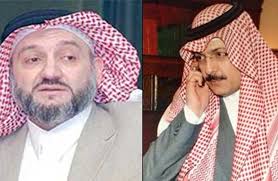 ينتمي خالد التويجري الى عائلة مثقفة فوالده هو عبد العزيز بن عبد المحسن التويجري ، أما عن خالد التويجري نفسه فهو متزوج ولقد رزقه الله بخمسة اطفال منهم ولد واربعة بنات. Ø£Ù…ÙŠØ± Ø³Ø¹ÙˆØ¯ÙŠ ÙŠÙ‡Ø§Ø¬Ù… Ø§Ù„ØªÙˆÙŠØ¬Ø±ÙŠ ÙˆÙŠØµÙÙ‡ Ø¨Ø§Ù„Ù…Ø±Ø´Ø¯ Ø§Ù„Ø£Ø¹Ù„Ù‰