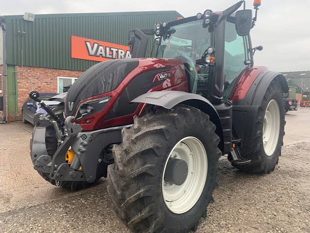 Valtra A92n Tractor
