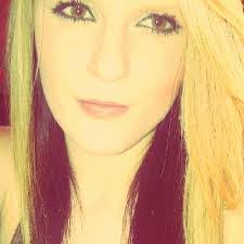 Claudia Ard's Instagram, Twitter & Facebook