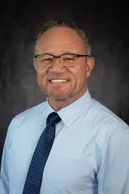 Sean Bennington's Instagram, Twitter & Facebook