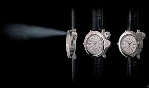 Selection of fine traditional arabian, oriental perfumes and natural fragrances. Venexx Perfume Watch Ubergizmo