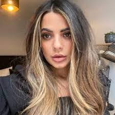 Rae Cavano's Instagram, Twitter & Facebook