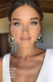 Jasmin Bell's Instagram, Twitter & Facebook