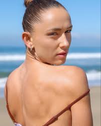 Sophie Bukovec (@sophiebukovec) • Instagram photos and videos