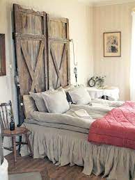 But what makes it stand out even more than the design itself is the headboard. 11 Unusual Headboard Ideas To Make You Go Wow One Brick At A Time