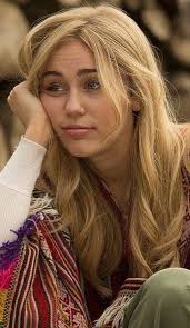 Miley cyrus has tried just about every hair trend under the sun (including some more. 32 Crazy And Beautiful Miley Cyrus Pictures And Photos This Year 2021 Page 15 Of 32 Lasdiest Com Daily Women Blog Miley Cyrus Style Miley Cyrus Hair Miley Cyrus Pictures