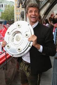 Thomas und lisa müller leben ihren traum mit pferden. Thomas Muller