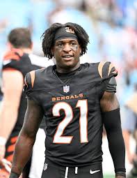 Mike Hilton Dolphins Release