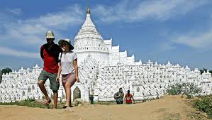 ပြည်ထောင်စု သမ္မတ မြန်မာနိုင်ငံတော် «пьидаунзу мьянма найнгандо»), сокращённо — мья́нма. Myanma Vozglavila Mirovoj Rejting Blagotvoritelnosti Gazeta Ru Novosti
