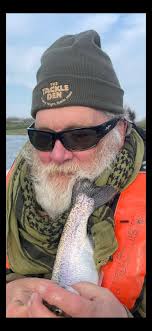 Wishing my old mate Des Taylor a very happy 74th. Will keep taking you out 