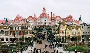 Vai esperar o que para lançar. Disneyland Paris Open Holiday Resort Reveals Phased Reopening To Begin On July 15 Travel News Travel Express Co Uk