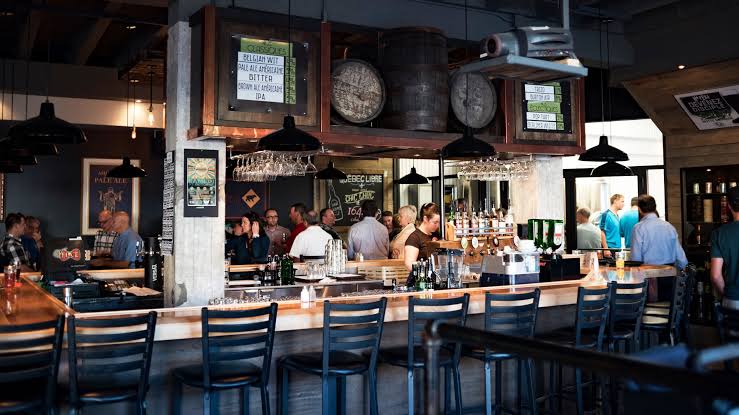HopEra Microbrasserie et Pizzeria à Jonquière
