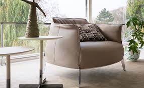 Poltrona Frau Archibald In Berlin Bei Steidten Poltronafrau Berlin Interiordesign Interiores Furniture Design Armchair Mobel Berlin Armlehnen Furniture