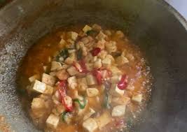 Udang yang masih berkulit akan lebih lezat untuk sajian ini karena akan membuat bumbu/sambalnya lebih melekat. Resep Sambal Goreng Udang Tahu Yang Enak Resep Masakanku