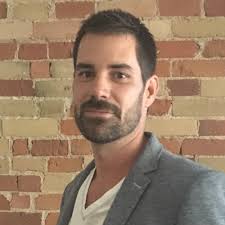 Learn about the Mentors helping entrepreneurs in our program