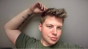 How to use hydrogen peroxide for gnat control?