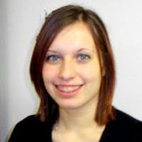 Kari Hauser's Instagram, Twitter & Facebook