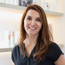 Cynthia Nagy's Instagram, Twitter & Facebook