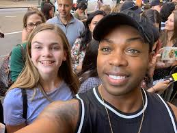 ella ✨ (@ellalovescmb_)