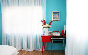 Many lines and look books are advertised and designed with lighter skin tones in mind. Color Guide How To Use Teal