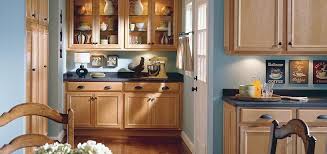 Gibson Maple Wheat By Thomasville Cabinetry Thomasville Cabinetry Thomasville Kitchen Cabinets Kitchen Design