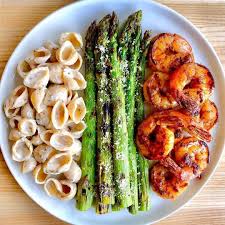 Spicy Garlic Cajun Shrimp By Sara Haven Mealprepdaily Mealprepdaily Food Healthy Recipes Healthy Snacks