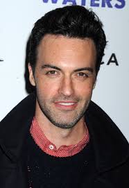 Photo : Reid Scott