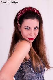 Raquel Serrano's Instagram, Twitter & Facebook