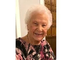 Teresa Perdue's Instagram, Twitter & Facebook