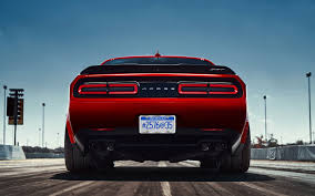 The challenger is a 5 passenger 2 door coupe. How Much Does A 2016 Hellcat Weigh