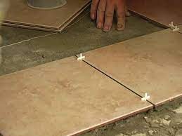 Vinyl plank berbentuk seperti lembaran kayu tipis dengan ukuran lebar antara 10 sampai 20 cm serta panjang 90 sampai 100 cm. Cara Pasang Mozek Desainrumahid Com