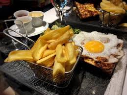 Le Murmure Paris 15e Arr Vaugirard Restaurant Avis Numero De Telephone Photos Tripadvisor